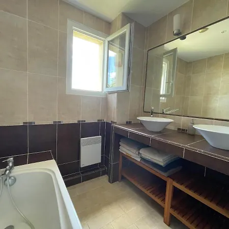 Welcome To Cassita With Pool And Air Conditioning Nimes